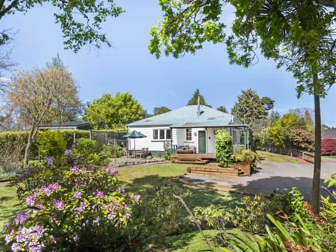 11A Grammar Street, Kimbolton