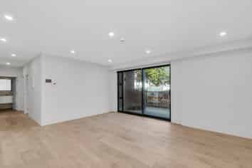 G03/2 State Avenue, Onehunga