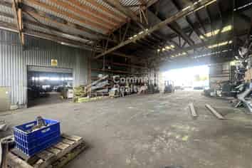 Vacant Possession | High Stud Warehouse