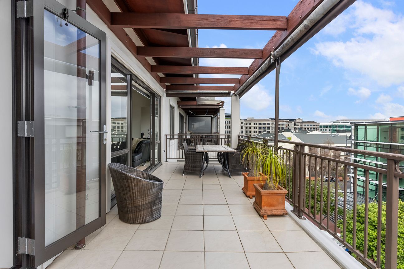 Secret Spot in The Viaduct - The Parc Penthouse! – pohled 5