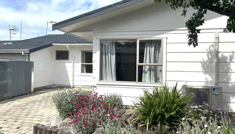 2/17 Ranfurly Street, Tamatea