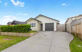 8 Komata Crescent, Papamoa