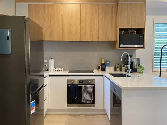 3/128 Onewa Road, Northcote