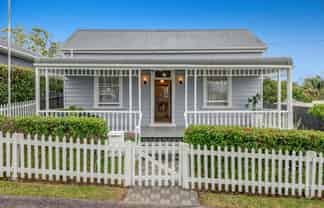 1 Karaka Street, Helensville