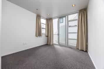 2B/11A City Road, Auckland Central