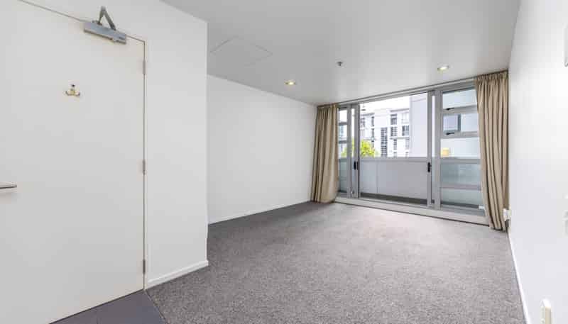 2B/11A City Road, Auckland Central
