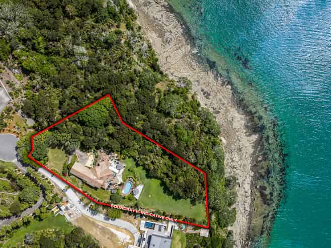 47 Puriri Place, Sandspit