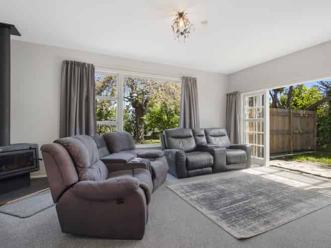 12 Carisbrooke Street, Katikati