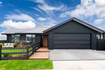 19 Maru Terrace, WHAREWAKA