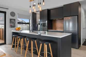 19 Maru Terrace, WHAREWAKA