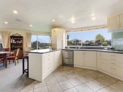 7 Ashbury Street, Stoke