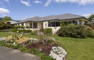 7 Ashbury Street, Stoke