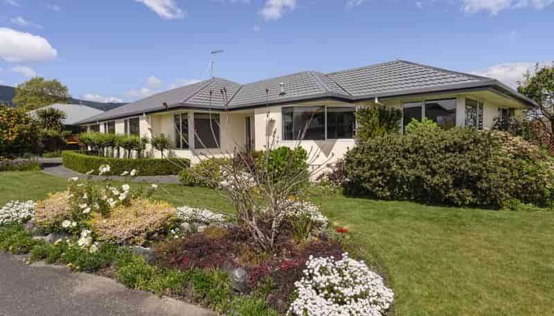 7 Ashbury Street, Stoke