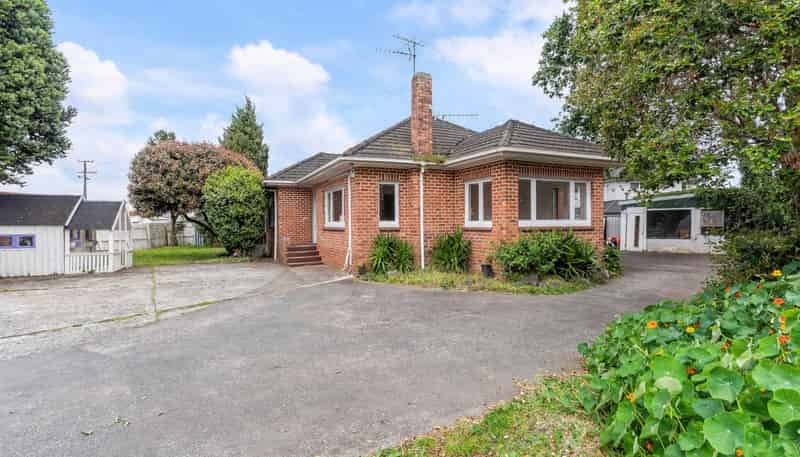 43 Huia Road, Papatoetoe