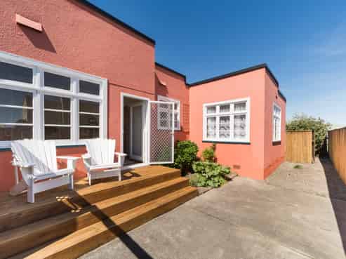 8 Heretaunga Street, Palmerston North Central