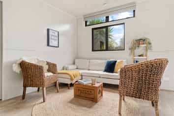 81A Venice Street, Martinborough