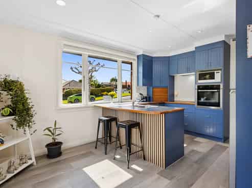 1 Centennial Avenue, Helensburgh