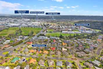 8 Clemows Lane, Albany
