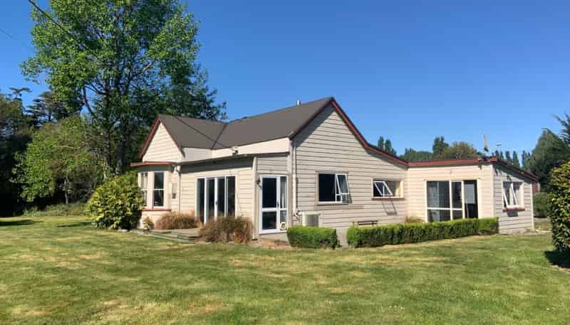 19 Maddren Street, Winchester