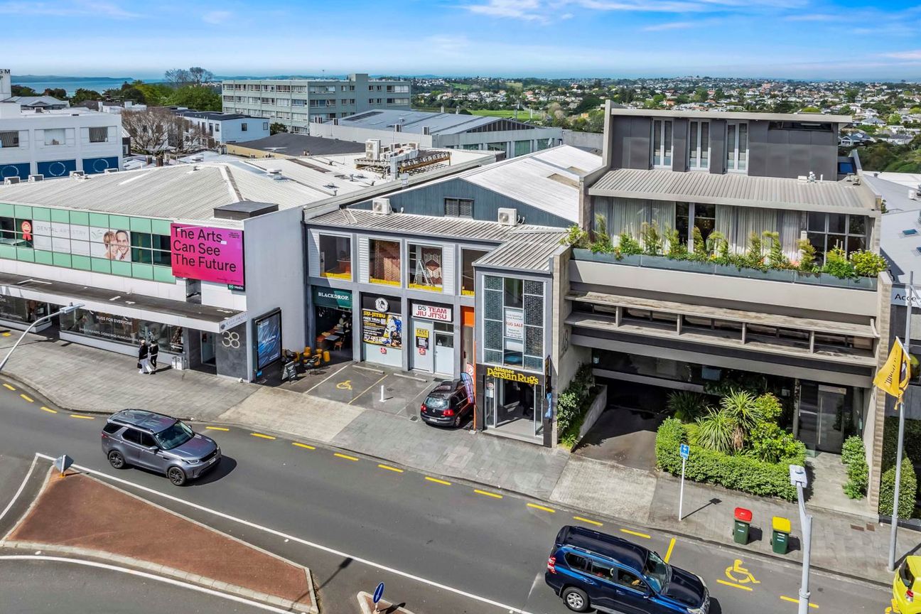 STRATEGIC NEWMARKET INVESTMENT - Ansicht 2