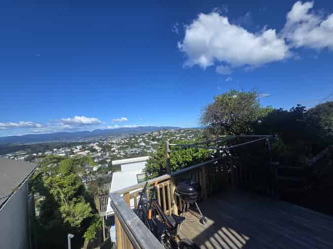 2/84 MItchell Street , Brooklyn