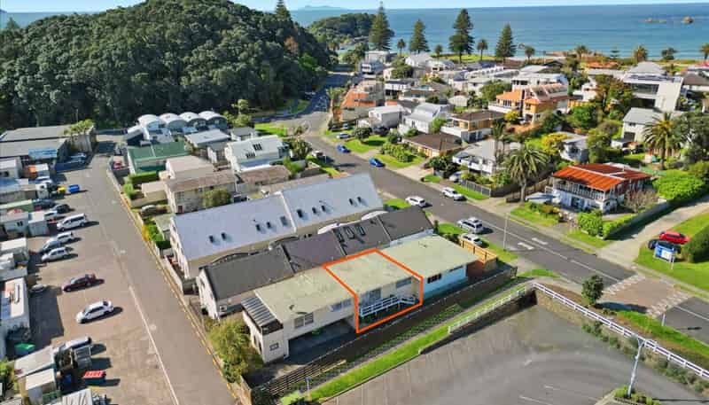 2/18 May Street, Mount Maunganui
