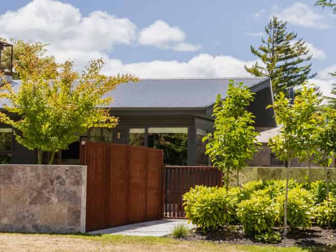 1 Nisbet Terrace, Kinloch