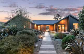 5 Loach Road, Hawea Flat