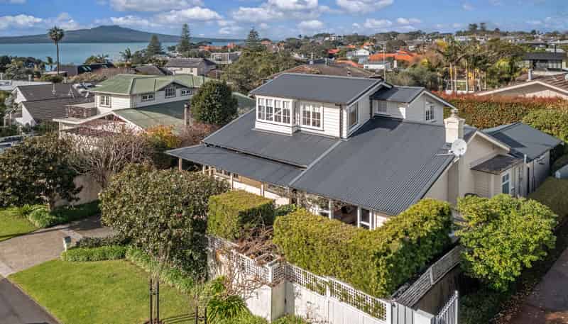 13 Cameron Street, Takapuna