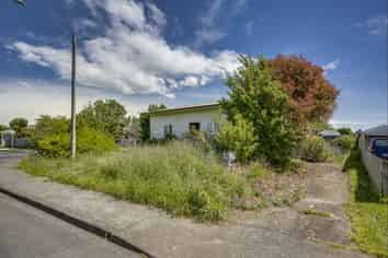 700 Tamatea Street, Mahora