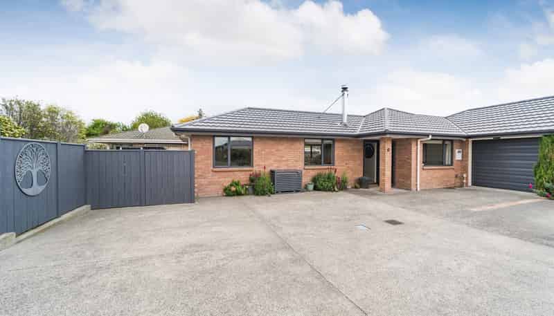 14C Rata Street, Roslyn