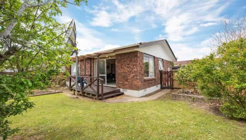 1/40 Blacklock Avenue, Henderson