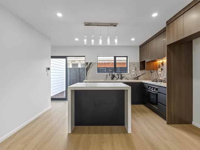 19B Bowater Place, Manurewa