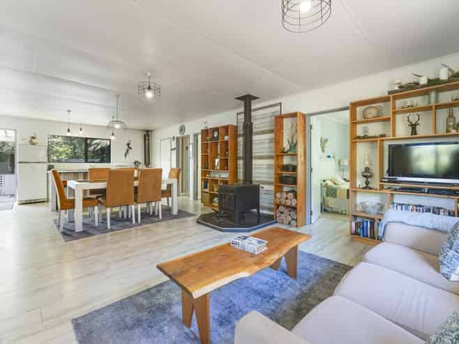 81 Awaroa Inlet, Awaroa
