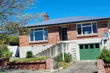 60 Pacific Street, Waimataitai
