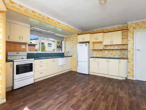 60 Pacific Street, Waimataitai