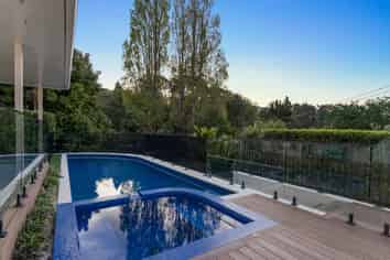 34 Dingle Road, St Heliers