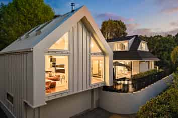 34 Dingle Road, St Heliers