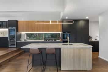 34 Dingle Road, St Heliers