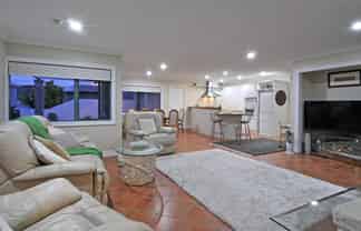 205B Philomel Road, Whangamata