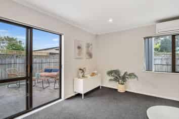 1 Loader Place, Tawhero