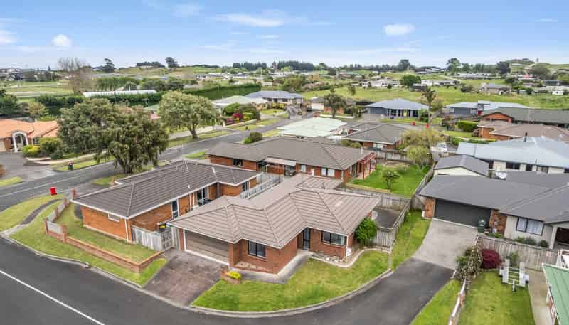 1 Loader Place, Tawhero