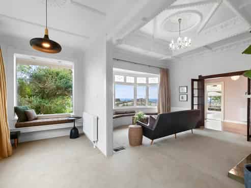 533 Devon Street West, Blagdon