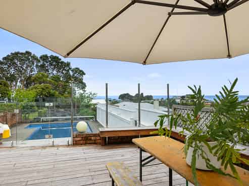 533 Devon Street West, Blagdon