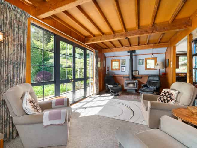 525 State Highway 1, Picton