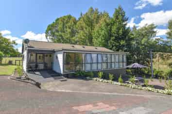 255 Jackson Road, HAMURANA
