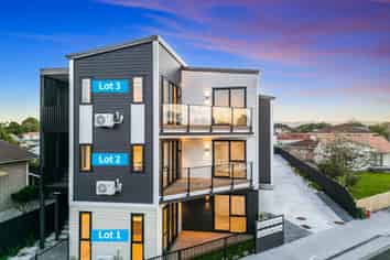 1-3/130 Rosebank Road, Avondale