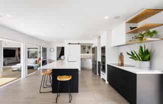 7 Papaunahi Road, Waihi Beach