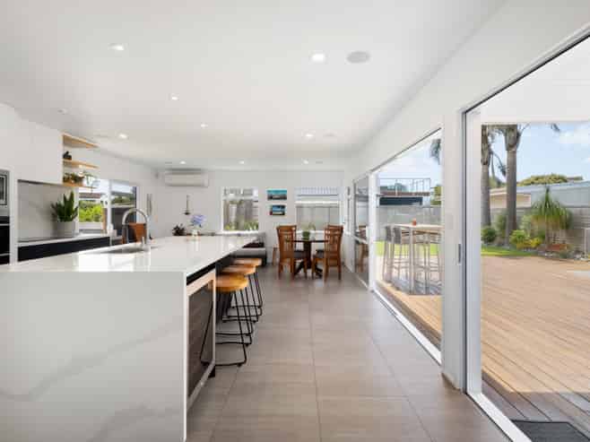7 Papaunahi Road, Waihi Beach