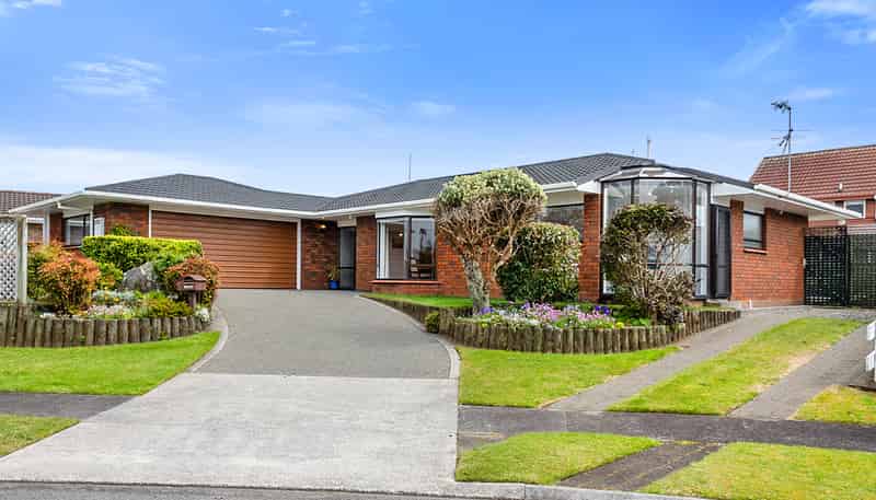 9 Boulevard Drive, Merrilands